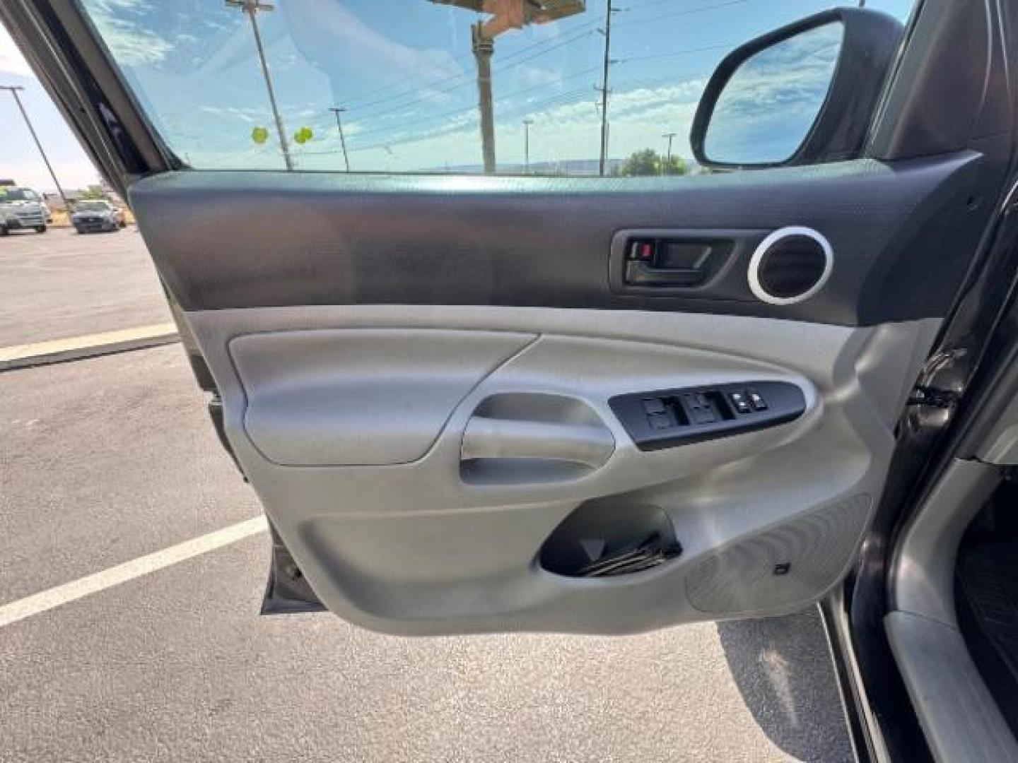 2015 Black /Graphite Toyota Tacoma Base V6 | TRD Pro (5TFLU4EN9FX) with an 4L V-6 DOHC engine, located at 1865 East Red Hills Pkwy, St. George, 84770, (435) 628-0023, 37.120850, -113.543640 - Photo#16