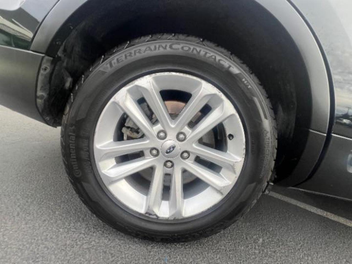 2017 Shadow Black /Ebony Black Ford Explorer XLT (1FM5K7D86HG) with an EcoBoost 2.3L I-4 gasoline direct injection engine, AUTOMATIC transmission, located at 1865 East Red Hills Pkwy, St. George, 84770, (435) 628-0023, 37.120850, -113.543640 - We specialize in helping ALL people get the best financing available. No matter your credit score, good, bad or none we can get you an amazing rate. Had a bankruptcy, divorce, or repossessions? We give you the green light to get your credit back on the road. Low down and affordable payments that fit - Photo#10