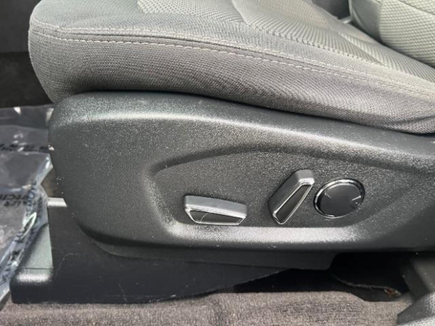 2017 Shadow Black /Ebony Black Ford Explorer XLT (1FM5K7D86HG) with an EcoBoost 2.3L I-4 gasoline direct injection engine, AUTOMATIC transmission, located at 1865 East Red Hills Pkwy, St. George, 84770, (435) 628-0023, 37.120850, -113.543640 - We specialize in helping ALL people get the best financing available. No matter your credit score, good, bad or none we can get you an amazing rate. Had a bankruptcy, divorce, or repossessions? We give you the green light to get your credit back on the road. Low down and affordable payments that fit - Photo#13