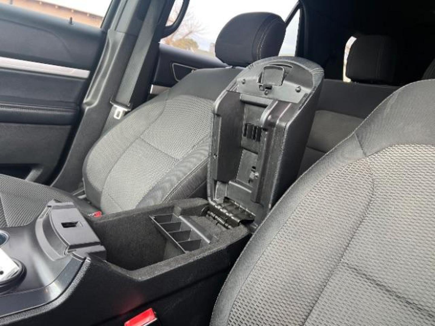 2017 Shadow Black /Ebony Black Ford Explorer XLT (1FM5K7D86HG) with an EcoBoost 2.3L I-4 gasoline direct injection engine, AUTOMATIC transmission, located at 1865 East Red Hills Pkwy, St. George, 84770, (435) 628-0023, 37.120850, -113.543640 - We specialize in helping ALL people get the best financing available. No matter your credit score, good, bad or none we can get you an amazing rate. Had a bankruptcy, divorce, or repossessions? We give you the green light to get your credit back on the road. Low down and affordable payments that fit - Photo#19