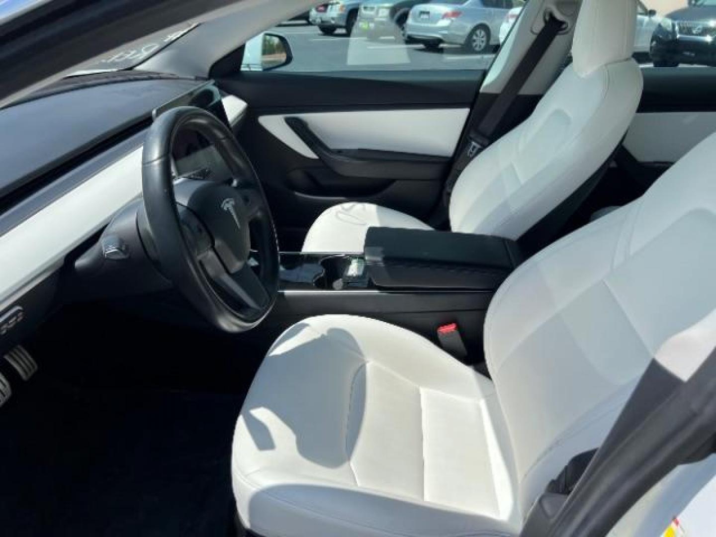 2018 Pearl White Multi-Coat /White Tesla Model 3 Long Range | Performance (5YJ3E1EB1JF) , located at 1865 East Red Hills Pkwy, St. George, 84770, (435) 628-0023, 37.120850, -113.543640 - ****Price includes $4k IRS EV REBATE**** We are setup with IRS to file the rebate directly and take credit off the price of car. Check with IRS EV website to be sure you qualify. Congress has threatened to end rebate so ACT FAST! Full Self Driving Paid For! ($8k add on) Premium Connectiviy Includ - Photo#15