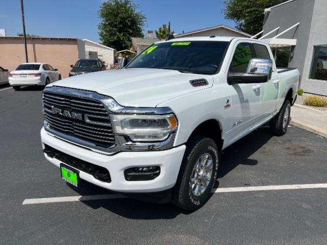 2024 Bright White Clearcoat /Black Ram 2500 Laramie Crew Cab 4x4 6'4 Box (3C6UR5FL3RG) with an Cummins 6.7L I-6 diesel direct injection engine, Automatic transmission, located at 1865 East Red Hills Pkwy, St. George, 84770, (435) 628-0023, 37.120850, -113.543640 - We specialize in helping ALL people get the best financing available. No matter your credit score, good, bad or none we can get you an amazing rate. Had a bankruptcy, divorce, or repossessions? We give you the green light to get your credit back on the road. Low down and affordable payments that fit - Photo#4