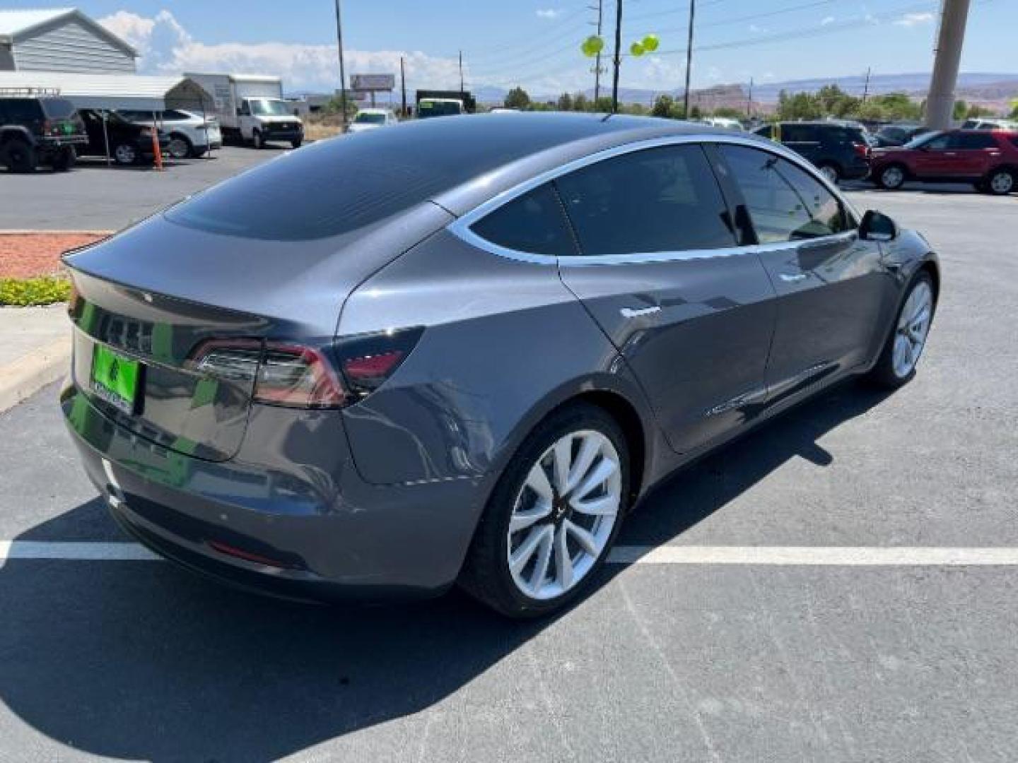 2020 Midnight Silver Metallic /Black Tesla Model 3 Long Range Dual Motor All-Wheel Drive (5YJ3E1EB8LF) , located at 1865 East Red Hills Pkwy, St. George, 84770, (435) 628-0023, 37.120850, -113.543640 - Photo#6