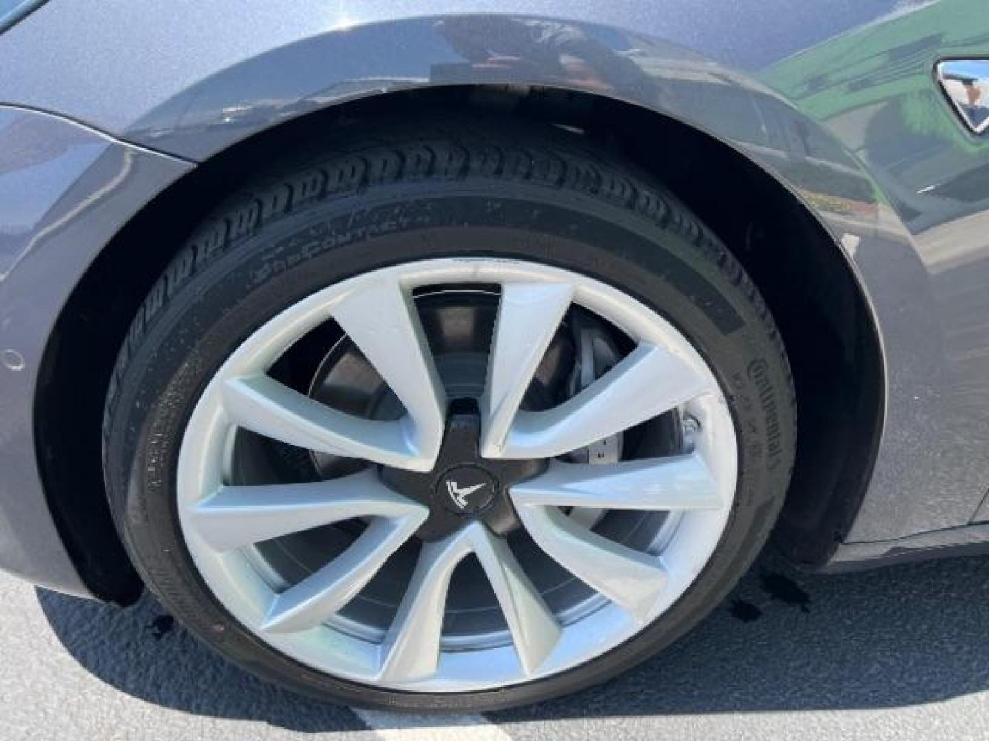 2020 Midnight Silver Metallic /Black Tesla Model 3 Long Range Dual Motor All-Wheel Drive (5YJ3E1EB8LF) , located at 1865 East Red Hills Pkwy, St. George, 84770, (435) 628-0023, 37.120850, -113.543640 - Photo#8