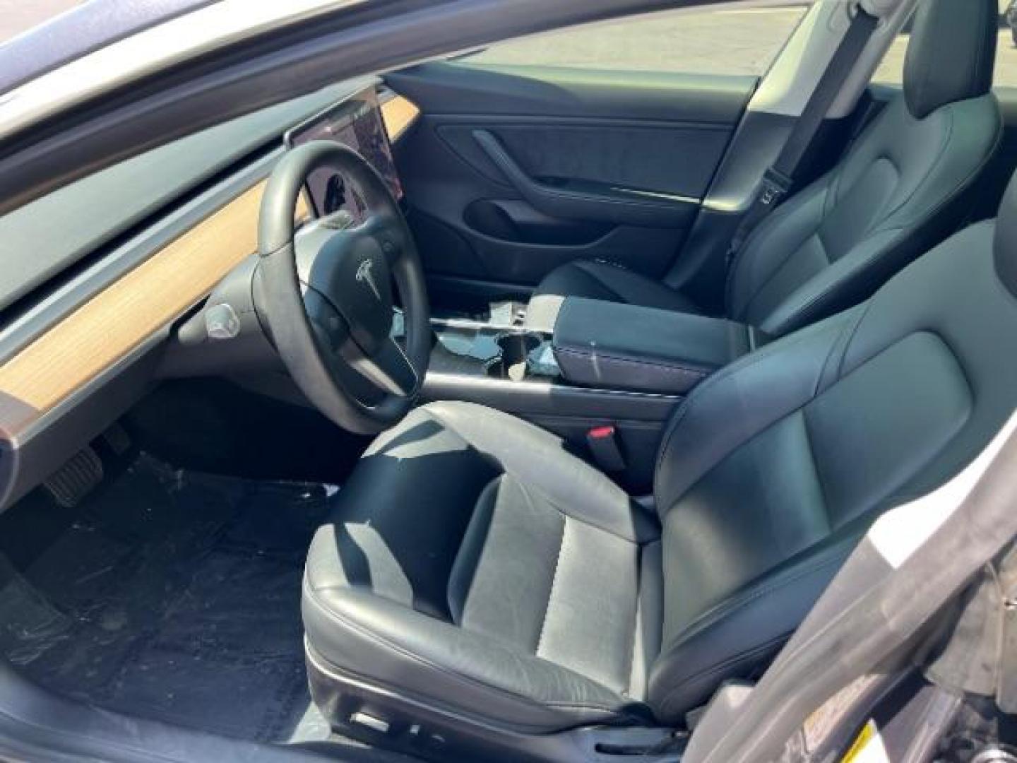 2020 Midnight Silver Metallic /Black Tesla Model 3 Long Range Dual Motor All-Wheel Drive (5YJ3E1EB8LF) , located at 1865 East Red Hills Pkwy, St. George, 84770, (435) 628-0023, 37.120850, -113.543640 - Photo#11