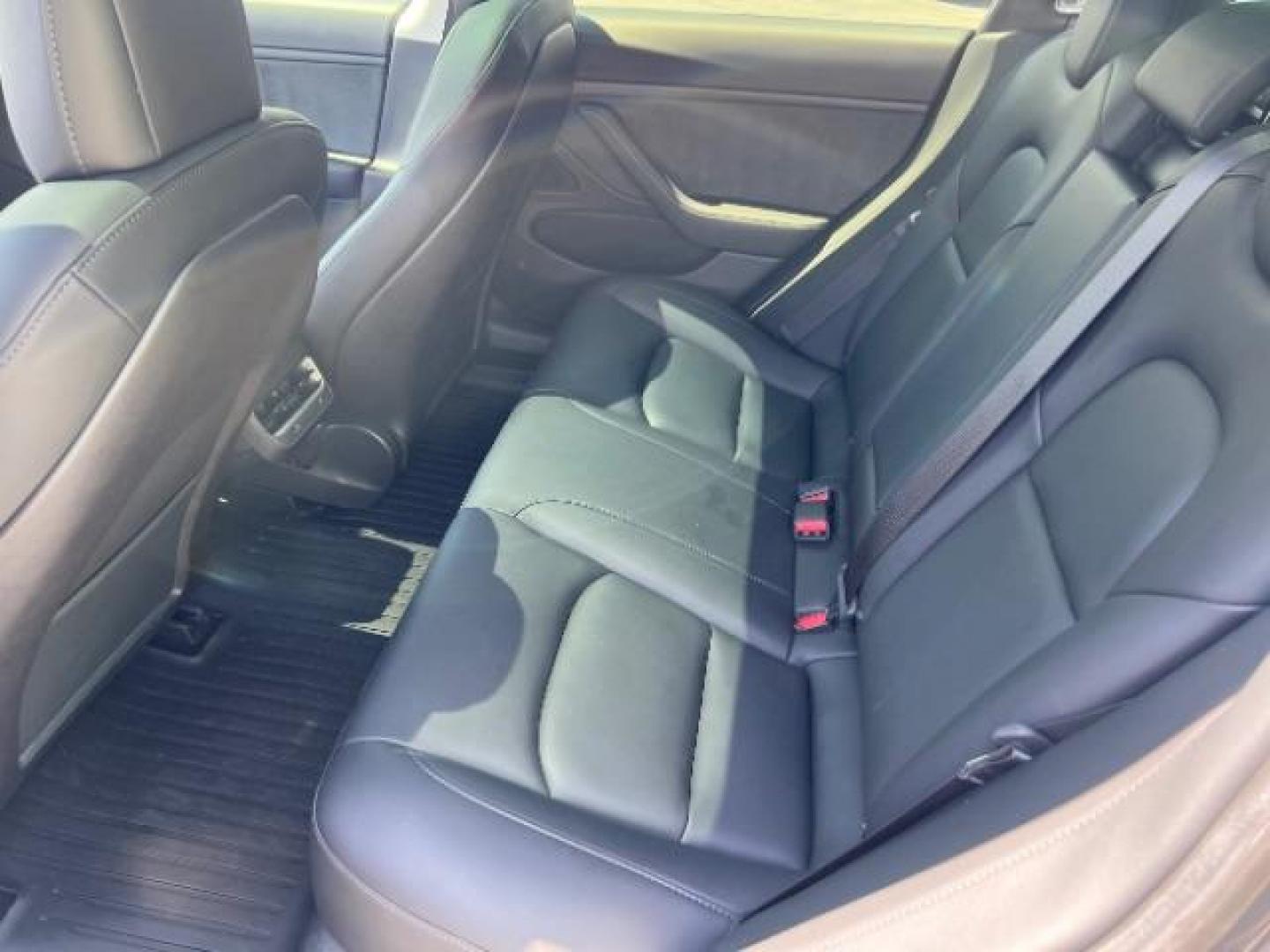 2020 Midnight Silver Metallic /Black Tesla Model 3 Long Range Dual Motor All-Wheel Drive (5YJ3E1EB8LF) , located at 1865 East Red Hills Pkwy, St. George, 84770, (435) 628-0023, 37.120850, -113.543640 - Photo#22