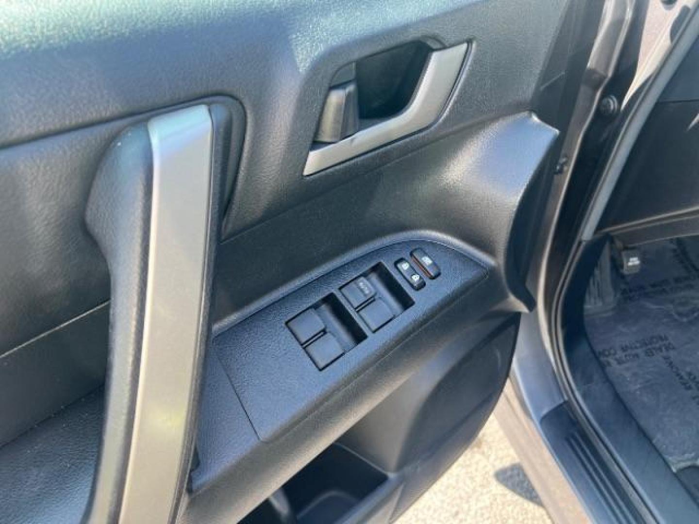 2013 Magnetic Gray Metallic /Black Toyota Highlander Base V6 | SE V6 | Base Plus V6 (5TDZK3EH6DS) with an 3.5L V-6 DOHC engine, AUTOMATIC transmission, located at 1865 East Red Hills Pkwy, St. George, 84770, (435) 628-0023, 37.120850, -113.543640 - We specialize in helping ALL people get the best financing available. No matter your credit score, good, bad or none we can get you an amazing rate. Had a bankruptcy, divorce, or repossessions? We give you the green light to get your credit back on the road. Low down and affordable payments that fit - Photo#13