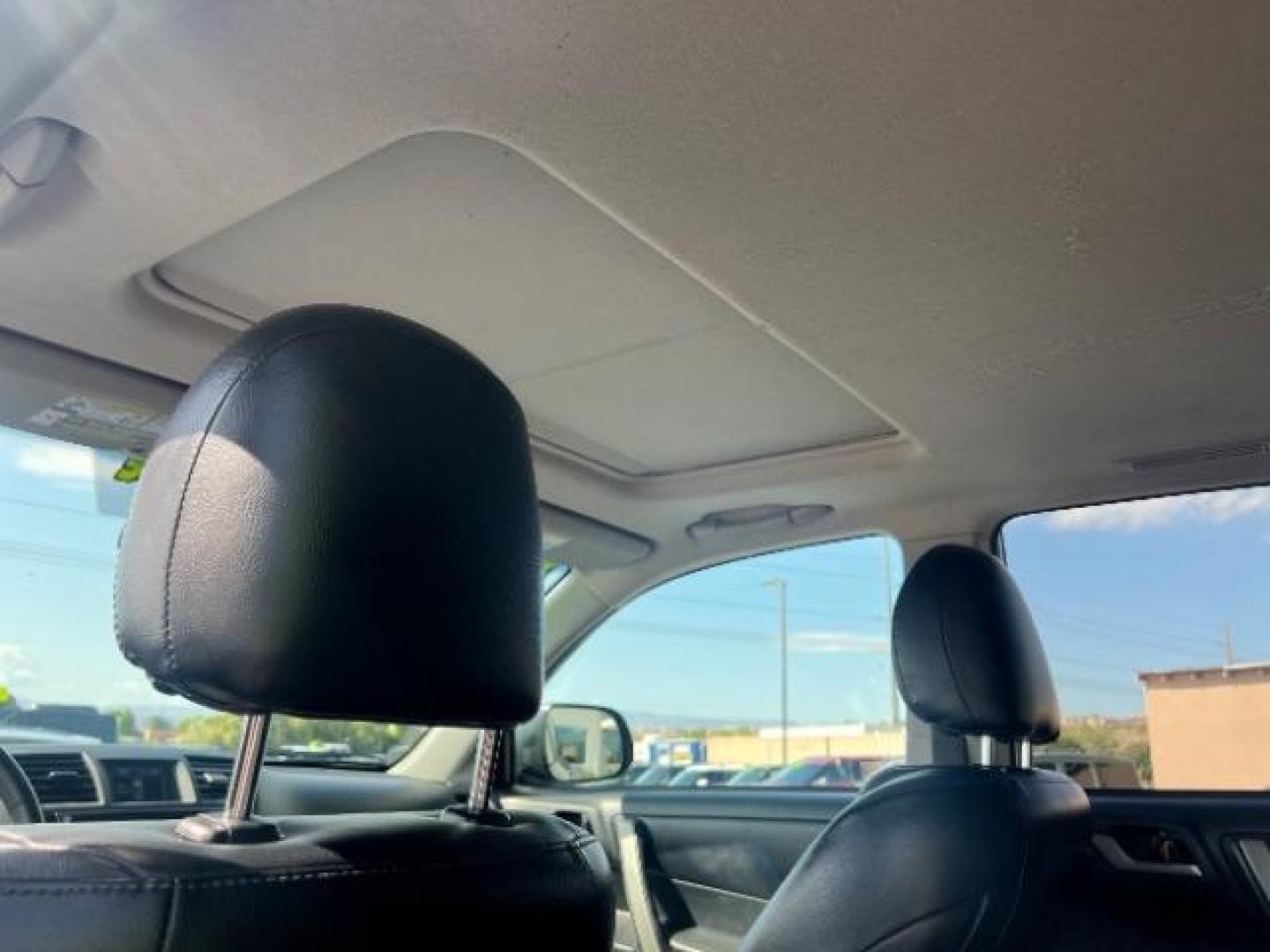 2013 Magnetic Gray Metallic /Black Toyota Highlander Base V6 | SE V6 | Base Plus V6 (5TDZK3EH6DS) with an 3.5L V-6 DOHC engine, AUTOMATIC transmission, located at 1865 East Red Hills Pkwy, St. George, 84770, (435) 628-0023, 37.120850, -113.543640 - We specialize in helping ALL people get the best financing available. No matter your credit score, good, bad or none we can get you an amazing rate. Had a bankruptcy, divorce, or repossessions? We give you the green light to get your credit back on the road. Low down and affordable payments that fit - Photo#20