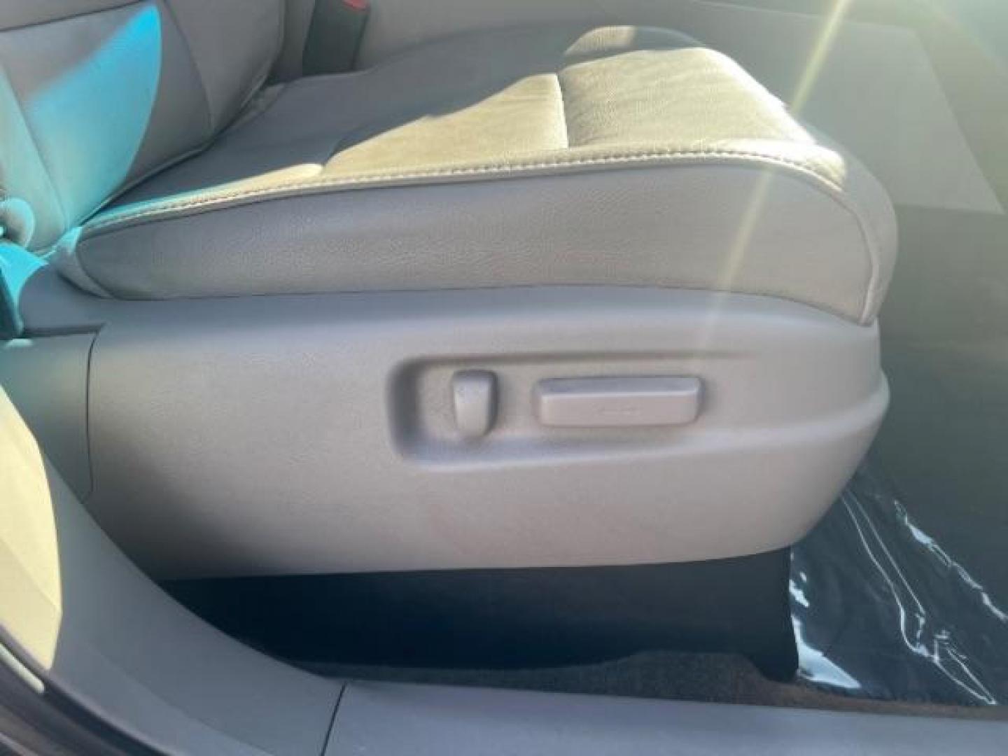 2013 Polished Metal Metallic /Beige Honda Pilot EX-L (5FNYF3H55DB) with an 3.5L V-6 i-VTEC VCM variable valve control engine, Automatic transmission, located at 1865 East Red Hills Pkwy, St. George, 84770, (435) 628-0023, 37.120850, -113.543640 - We specialize in helping ALL people get the best financing available. No matter your credit score, good, bad or none we can get you an amazing rate. Had a bankruptcy, divorce, or repossessions? We give you the green light to get your credit back on the road. Low down and affordable payments that fit - Photo#33