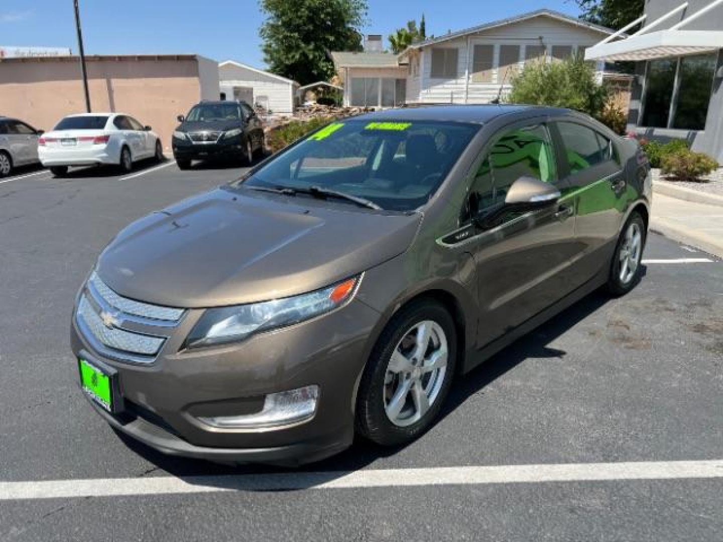 2014 BROWN /Charcoal, cloth Chevrolet Volt Standard (1G1RA6E42EU) with an 4 CYL Hybrid engine, AUTOMATIC transmission, located at 1865 East Red Hills Pkwy, St. George, 84770, (435) 628-0023, 37.120850, -113.543640 - ***This vehicle qualifies for the EV/Hybrid tax rebate of up to $4,000*** We are setup with the IRS to recieve direct payments within 72 hours. We file the rebate online with IRS and can credit it to your down payment, reduce the sales price OR give you cashback!! These cars will not last and can o - Photo#4