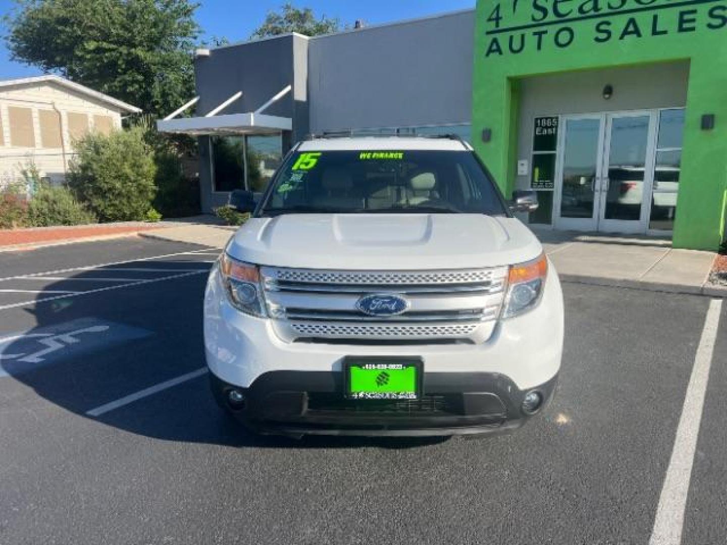 2015 Oxford White /Medium Light Stone Ford Explorer XLT (1FM5K7D85FG) with an EcoBoost 2L I-4 gasoline direct injection engine, Automatic transmission, located at 940 North Main Street, Cedar City, UT, 84720, (435) 628-0023, 37.692936, -113.061897 - We specialize in helping ALL people get the best financing available. No matter your credit score, good, bad or none we can get you an amazing rate. Had a bankruptcy, divorce, or repossessions? We give you the green light to get your credit back on the road. Low down and affordable payments that fit - Photo#1