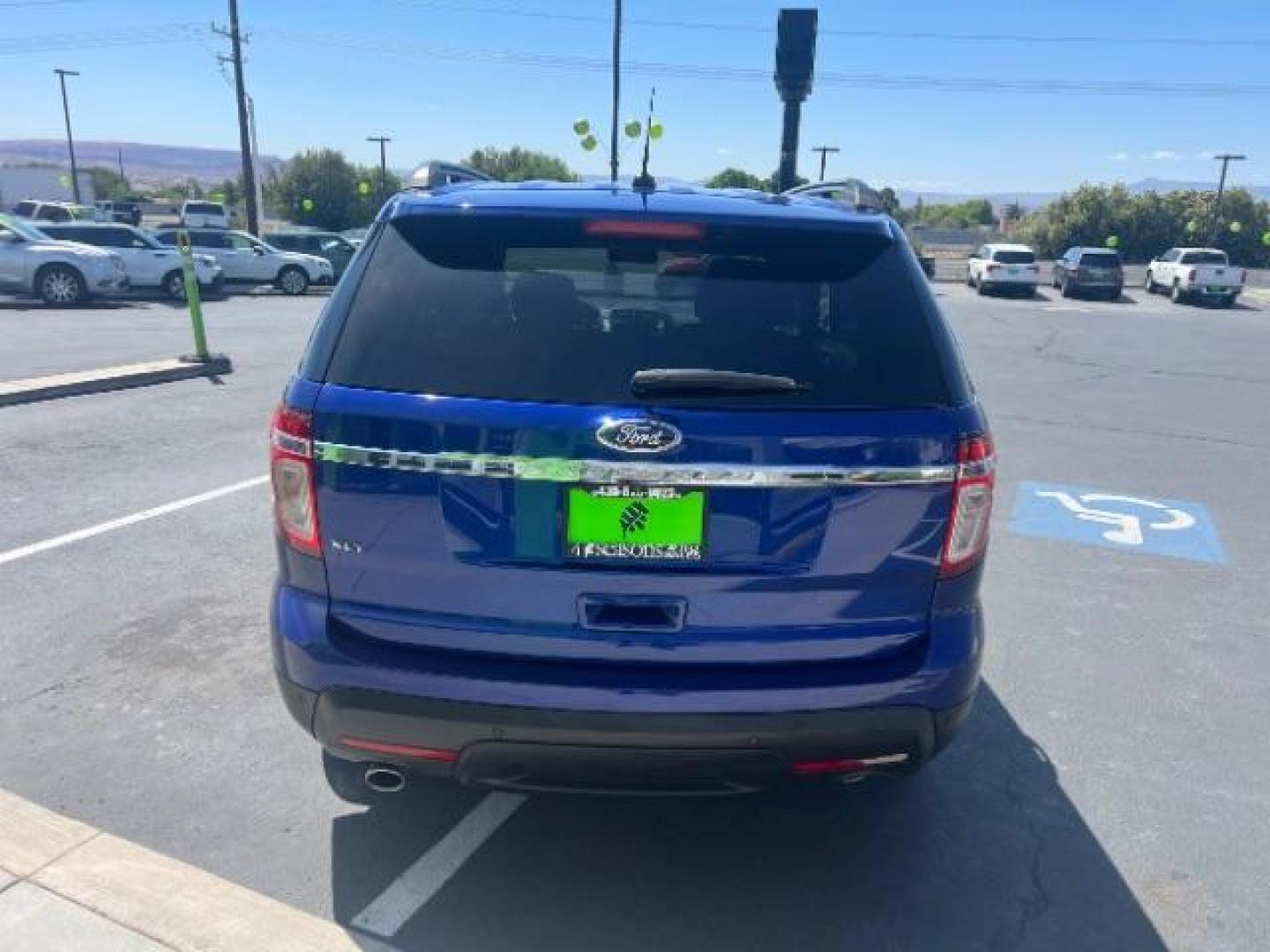 2015 Deep Impact Blue Metallic /Charcoal Black Ford Explorer XLT (1FM5K7D85FG) with an EcoBoost 2L I-4 gasoline direct injection engine, Automatic transmission, located at 940 North Main Street, Cedar City, UT, 84720, (435) 628-0023, 37.692936, -113.061897 - We specialize in helping ALL people get the best financing available. No matter your credit score, good, bad or none we can get you an amazing rate. Had a bankruptcy, divorce, or repossessions? We give you the green light to get your credit back on the road. Low down and affordable payments that fit - Photo#5