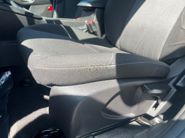 2016 Oxford White /Charcoal Black Ford Focus SE (1FADP3K29GL) with an 2L I-4 gasoline dire engine, Automatic transmission, located at 1865 East Red Hills Pkwy, St. George, 84770, (435) 628-0023, 37.120850, -113.543640 - We specialize in helping ALL people get the best financing available. No matter your credit score, good, bad or none we can get you an amazing rate. Had a bankruptcy, divorce, or repossessions? We give you the green light to get your credit back on the road. Low down and affordable payments that fit - Photo#13