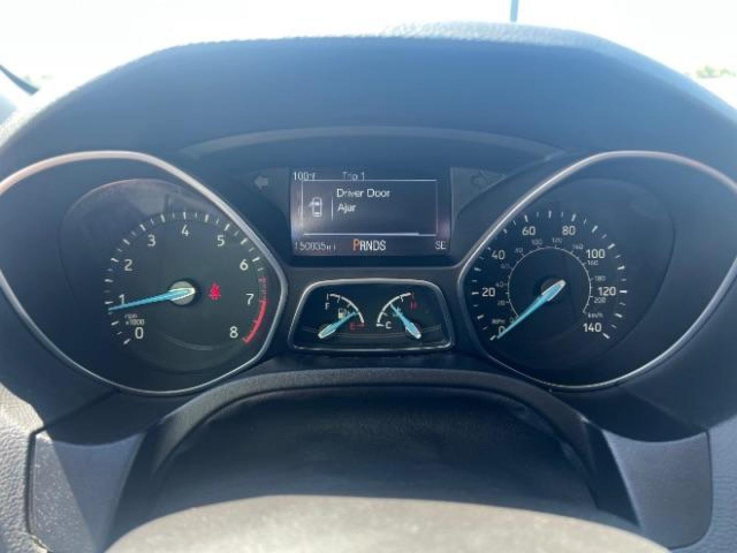 2016 Oxford White /Charcoal Black Ford Focus SE (1FADP3K29GL) with an 2L I-4 gasoline direct injection engine, Automatic transmission, located at 940 North Main Street, Cedar City, UT, 84720, (435) 628-0023, 37.692936, -113.061897 - Photo#17
