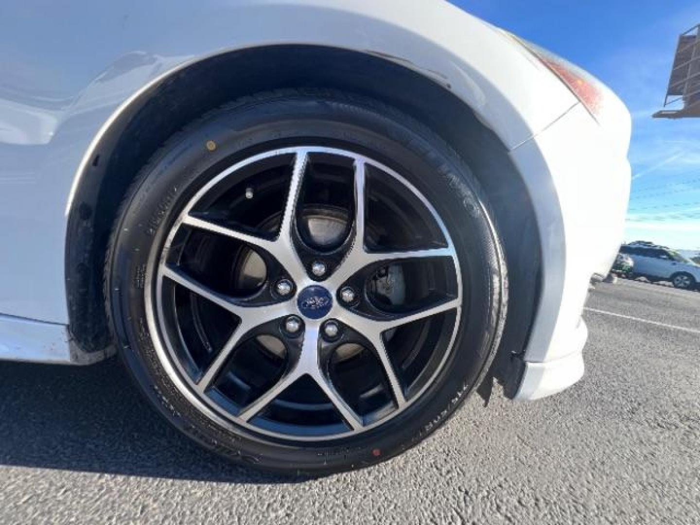 2016 Oxford White /Charcoal Black Ford Focus SE (1FADP3K29GL) with an 2L I-4 gasoline direct injection engine, Automatic transmission, located at 1865 East Red Hills Pkwy, St. George, 84770, (435) 628-0023, 37.120850, -113.543640 - We specialize in helping ALL people get the best financing available. No matter your credit score, good, bad or none we can get you an amazing rate. Had a bankruptcy, divorce, or repossessions? We give you the green light to get your credit back on the road. Low down and affordable payments that fit - Photo#10