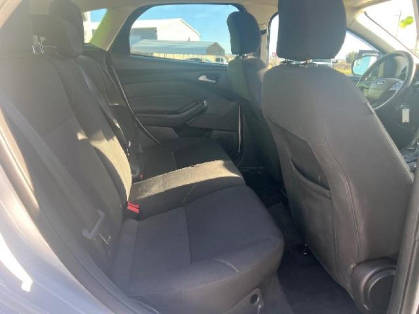 2016 Oxford White /Charcoal Black Ford Focus SE (1FADP3K29GL) with an 2L I-4 gasoline direct injection engine, Automatic transmission, located at 1865 East Red Hills Pkwy, St. George, 84770, (435) 628-0023, 37.120850, -113.543640 - We specialize in helping ALL people get the best financing available. No matter your credit score, good, bad or none we can get you an amazing rate. Had a bankruptcy, divorce, or repossessions? We give you the green light to get your credit back on the road. Low down and affordable payments that fit - Photo#25