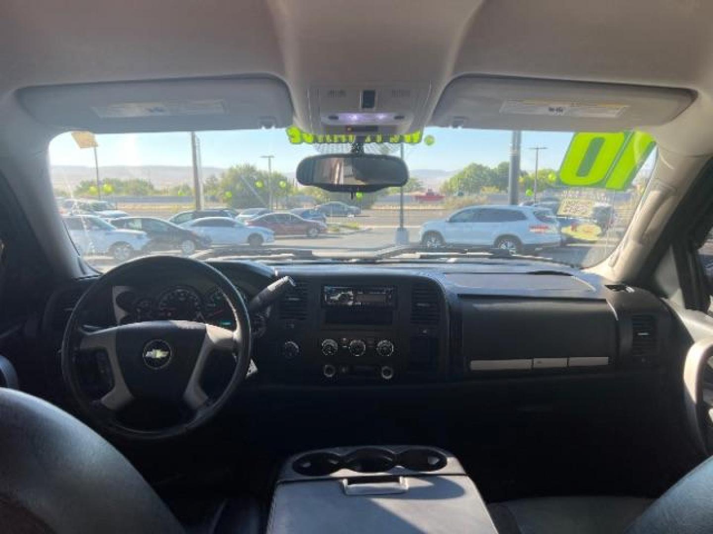 2010 Black Granite Metallic /Ebony Chevrolet Silverado 1500 LT (3GCRKSE38AG) , Automatic transmission, located at 1865 East Red Hills Pkwy, St. George, 84770, (435) 628-0023, 37.120850, -113.543640 - Photo#24