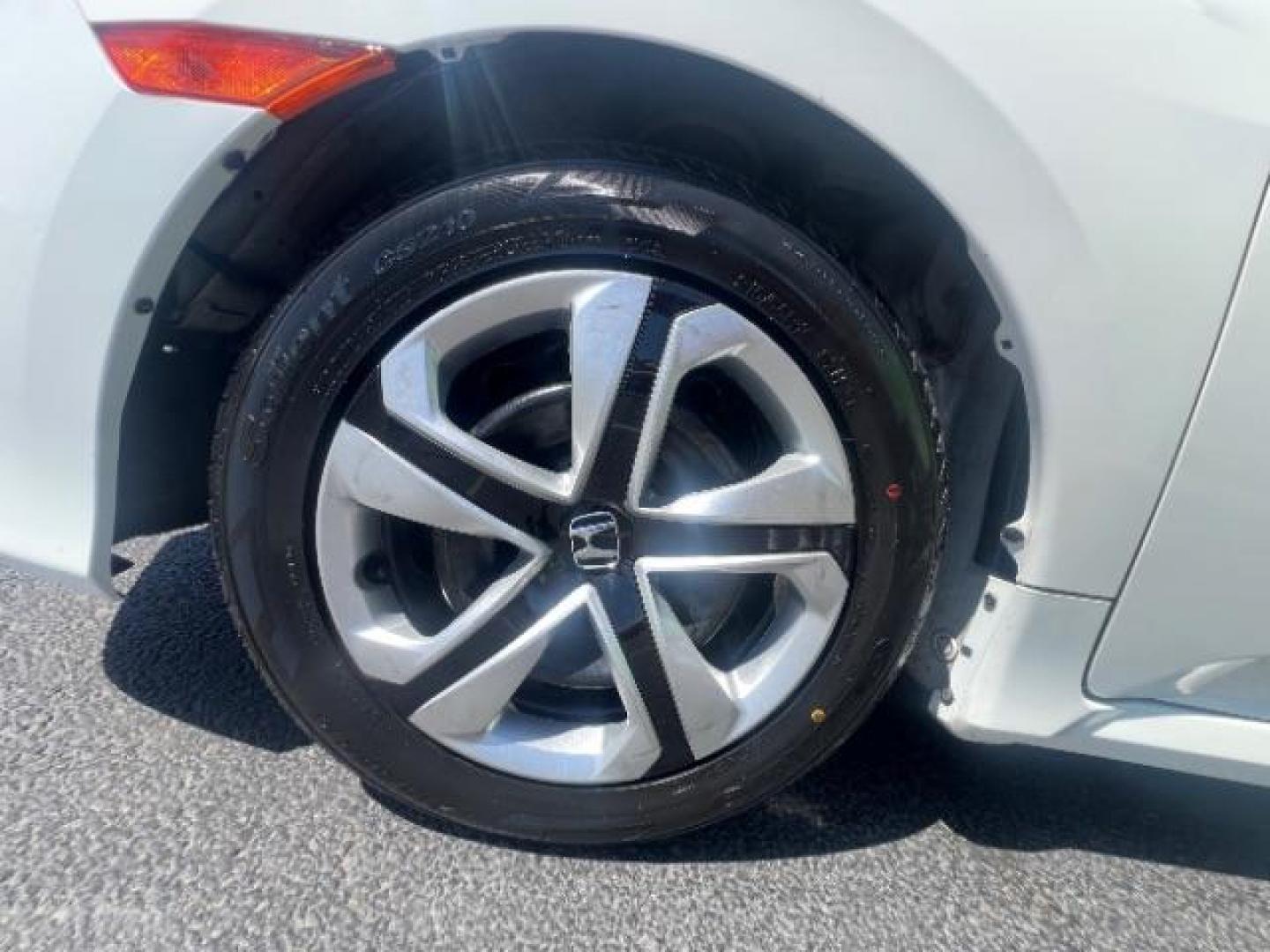 2016 Taffeta White /Ivory Honda Civic LX (2HGFC2F52GH) with an 2L I-4 DOHC engine, Automatic transmission, located at 1865 East Red Hills Pkwy, St. George, 84770, (435) 628-0023, 37.120850, -113.543640 - We specialize in helping ALL people get the best financing available. No matter your credit score, good, bad or none we can get you an amazing rate. Had a bankruptcy, divorce, or repossessions? We give you the green light to get your credit back on the road. Low down and affordable payments that fit- Photo#11