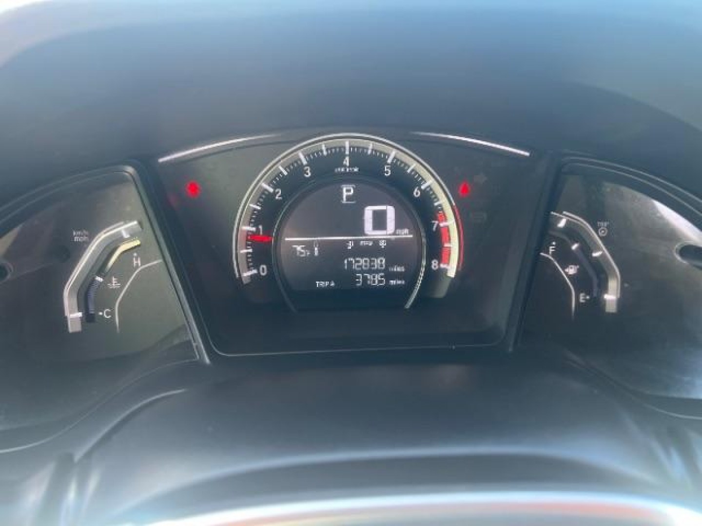 2016 Taffeta White /Ivory Honda Civic LX (2HGFC2F52GH) with an 2L I-4 DOHC engine, Automatic transmission, located at 1865 East Red Hills Pkwy, St. George, 84770, (435) 628-0023, 37.120850, -113.543640 - We specialize in helping ALL people get the best financing available. No matter your credit score, good, bad or none we can get you an amazing rate. Had a bankruptcy, divorce, or repossessions? We give you the green light to get your credit back on the road. Low down and affordable payments that fit- Photo#16