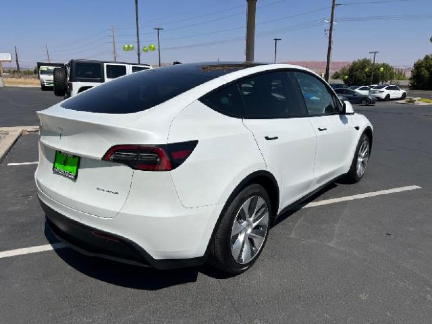 2021 Pearl White Multi-Coat Tesla Model Y Long Range Dual Motor All-Wheel Drive (5YJYGAEE9MF) , located at 1865 East Red Hills Pkwy, St. George, 84770, (435) 628-0023, 37.120850, -113.543640 - This Tesla is an AWD Long Range. 3rd ROW! 7 Seats!. Battery is 95% healthy, 293 on full charge. Near new condition! Full Tesla factory warranty up to 120k miles. Extended EV battery warranty available. Financing for ALL credit types. 4 Seasons Auto THE southern Utah Tesla Experts. Call or text - Photo#6