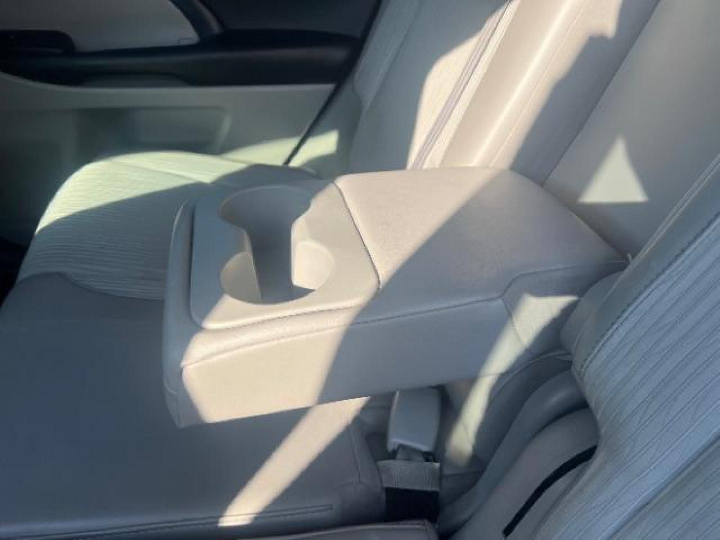 2019 Celestial Silver Metallic /Ash Toyota Highlander LE Plus (5TDBZRFH8KS) with an 3.5L V-6 port/direct injection engine, AUTOMATIC transmission, located at 1865 East Red Hills Pkwy, St. George, 84770, (435) 628-0023, 37.120850, -113.543640 - We specialize in helping ALL people get the best financing available. No matter your credit score, good, bad or none we can get you an amazing rate. Had a bankruptcy, divorce, or repossessions? We give you the green light to get your credit back on the road. Low down and affordable payments that fit - Photo#23