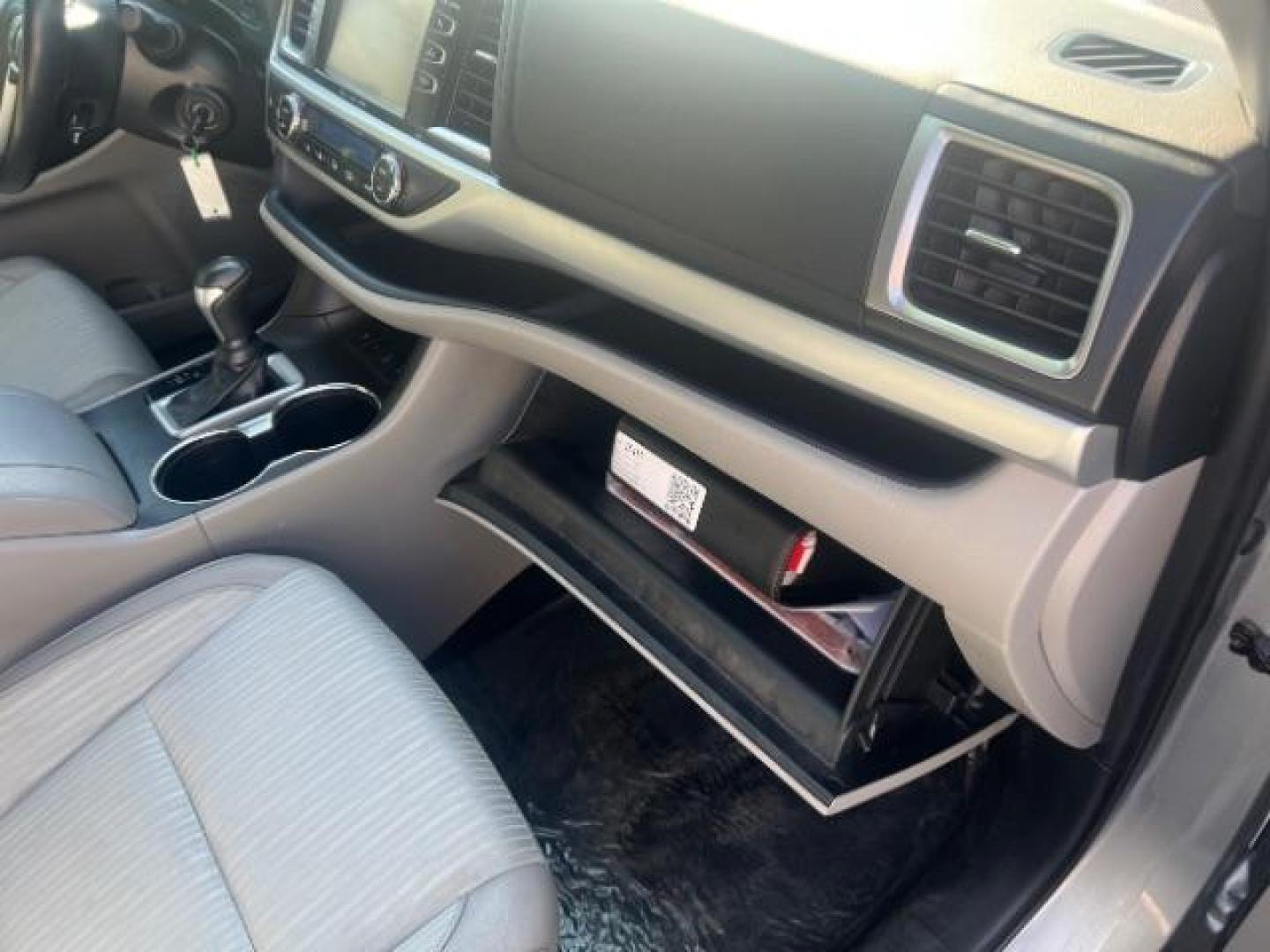 2019 Celestial Silver Metallic /Ash Toyota Highlander LE Plus (5TDBZRFH8KS) with an 3.5L V-6 port/direct injection engine, AUTOMATIC transmission, located at 1865 East Red Hills Pkwy, St. George, 84770, (435) 628-0023, 37.120850, -113.543640 - We specialize in helping ALL people get the best financing available. No matter your credit score, good, bad or none we can get you an amazing rate. Had a bankruptcy, divorce, or repossessions? We give you the green light to get your credit back on the road. Low down and affordable payments that fit - Photo#31