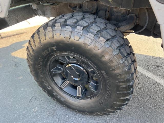 1994 Silver /LEATHER AM GENERAL HUMMER 4DR (156266) with an 6.2L NA engine, AUTOMATIC transmission, located at 1865 East Red Hills Pkwy, St. George, 84770, (435) 628-0023, 37.120850, -113.543640 - Thouroghly upgraded M998. 6.2 V8. Full frame and body rhinolined, Restomod A/C, Full roof, Full doors (set of half doors also included). Upgraded seats, 4 noise cancelling headphones and more. Runs and drives perfect. Starts on first crank everytime. NO LEAKS. A/C unit is brand new and works amazin - Photo#14