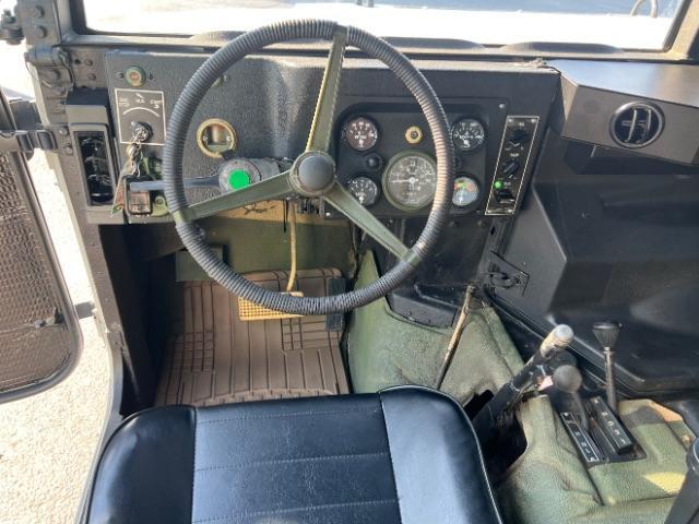 1994 Silver /LEATHER AM GENERAL HUMMER 4DR (156266) with an 6.2L NA engine, AUTOMATIC transmission, located at 1865 East Red Hills Pkwy, St. George, 84770, (435) 628-0023, 37.120850, -113.543640 - Thouroghly upgraded M998. 6.2 V8. Full frame and body rhinolined, Restomod A/C, Full roof, Full doors (set of half doors also included). Upgraded seats, 4 noise cancelling headphones and more. Runs and drives perfect. Starts on first crank everytime. NO LEAKS. A/C unit is brand new and works amazin - Photo#19