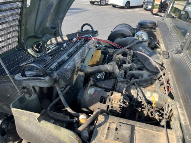1994 Silver /LEATHER AM GENERAL HUMMER 4DR (156266) with an 6.2L NA engine, AUTOMATIC transmission, located at 1865 East Red Hills Pkwy, St. George, 84770, (435) 628-0023, 37.120850, -113.543640 - Thouroghly upgraded M998. 6.2 V8. Full frame and body rhinolined, Restomod A/C, Full roof, Full doors (set of half doors also included). Upgraded seats, 4 noise cancelling headphones and more. Runs and drives perfect. Starts on first crank everytime. NO LEAKS. A/C unit is brand new and works amazin - Photo#36