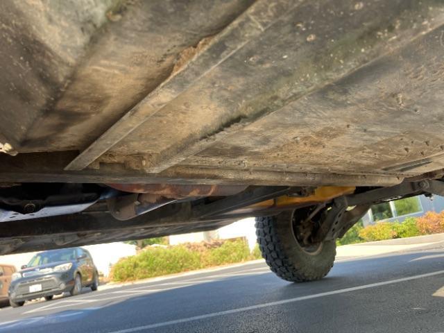 1994 Silver /LEATHER AM GENERAL HUMMER 4DR (156266) with an 6.2L NA engine, AUTOMATIC transmission, located at 1865 East Red Hills Pkwy, St. George, 84770, (435) 628-0023, 37.120850, -113.543640 - Thouroghly upgraded M998. 6.2 V8. Full frame and body rhinolined, Restomod A/C, Full roof, Full doors (set of half doors also included). Upgraded seats, 4 noise cancelling headphones and more. Runs and drives perfect. Starts on first crank everytime. NO LEAKS. A/C unit is brand new and works amazin - Photo#41