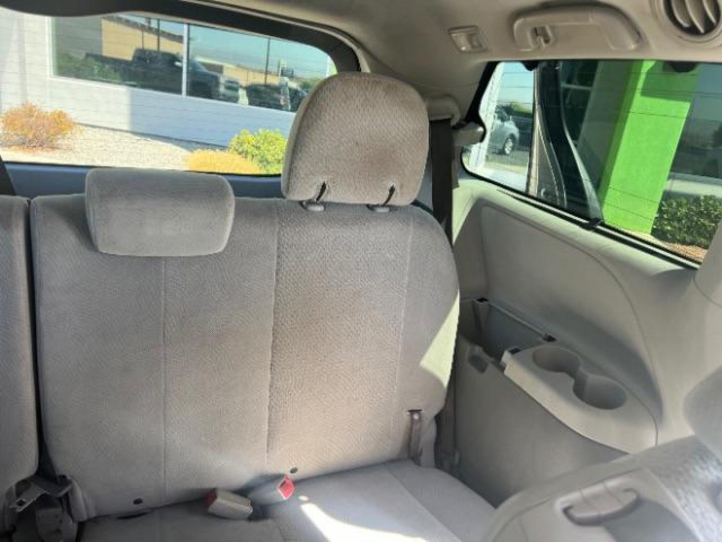 2013 Silver Sky Metallic /Light Gray Toyota Sienna LE V6 7 Passenger Auto Access Seat | LE V6 8 Passenger (5TDKK3DC3DS) with an 3.5L V-6 DOHC engine, Automatic transmission, located at 1865 East Red Hills Pkwy, St. George, 84770, (435) 628-0023, 37.120850, -113.543640 - We specialize in helping ALL people get the best financing available. No matter your credit score, good, bad or none we can get you an amazing rate. Had a bankruptcy, divorce, or repossessions? We give you the green light to get your credit back on the road. Low down and affordable payments that fit - Photo#23