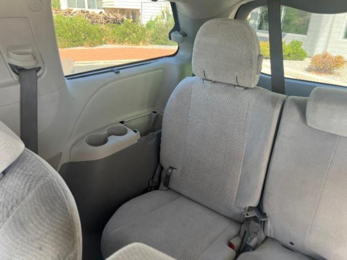 2013 Silver Sky Metallic /Light Gray Toyota Sienna LE V6 7 Passenger Auto Access Seat | LE V6 8 Passenger (5TDKK3DC3DS) with an 3.5L V-6 DOHC engine, Automatic transmission, located at 1865 East Red Hills Pkwy, St. George, 84770, (435) 628-0023, 37.120850, -113.543640 - We specialize in helping ALL people get the best financing available. No matter your credit score, good, bad or none we can get you an amazing rate. Had a bankruptcy, divorce, or repossessions? We give you the green light to get your credit back on the road. Low down and affordable payments that fit - Photo#25