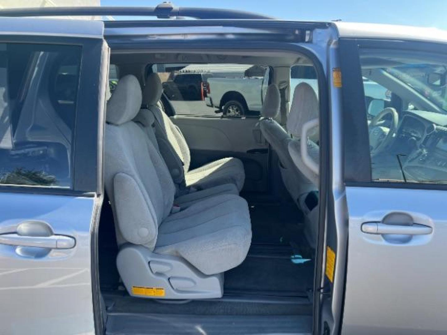 2013 Silver Sky Metallic /Light Gray Toyota Sienna LE V6 7 Passenger Auto Access Seat | LE V6 8 Passenger (5TDKK3DC3DS) with an 3.5L V-6 DOHC engine, Automatic transmission, located at 1865 East Red Hills Pkwy, St. George, 84770, (435) 628-0023, 37.120850, -113.543640 - We specialize in helping ALL people get the best financing available. No matter your credit score, good, bad or none we can get you an amazing rate. Had a bankruptcy, divorce, or repossessions? We give you the green light to get your credit back on the road. Low down and affordable payments that fit - Photo#27