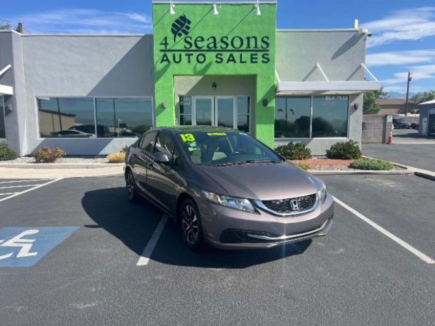 2013 Kona Coffee Metallic /Beige Honda Civic EX (19XFB2F82DE) with an 1.8L I-4 i-VTEC variable valve control engine, Automatic transmission, located at 940 North Main Street, Cedar City, UT, 84720, (435) 628-0023, 37.692936, -113.061897 - We specialize in helping ALL people get the best financing available. No matter your credit score, good, bad or none we can get you an amazing rate. Had a bankruptcy, divorce, or repossessions? We give you the green light to get your credit back on the road. Low down and affordable payments that fit - Photo#0