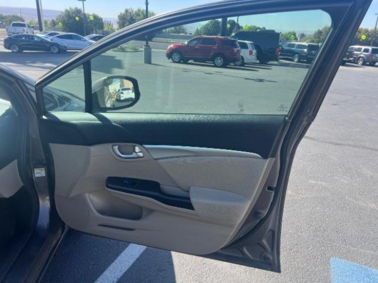 2013 Kona Coffee Metallic /Beige Honda Civic EX (19XFB2F82DE) with an 1.8L I-4 i-VTEC variable valve control engine, Automatic transmission, located at 940 North Main Street, Cedar City, UT, 84720, (435) 628-0023, 37.692936, -113.061897 - We specialize in helping ALL people get the best financing available. No matter your credit score, good, bad or none we can get you an amazing rate. Had a bankruptcy, divorce, or repossessions? We give you the green light to get your credit back on the road. Low down and affordable payments that fit - Photo#29