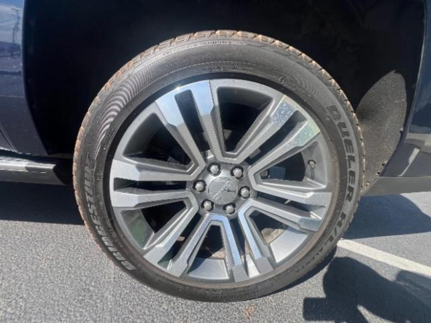 2018 Dark Sapphire Blue Metallic /Jet Black GMC Yukon XL Denali (1GKS2HKJ6JR) with an EcoTec3 6.2L V-8 gasoline direct injection engine, Automatic transmission, located at 1865 East Red Hills Pkwy, St. George, 84770, (435) 628-0023, 37.120850, -113.543640 - Full size Yukon XL 4x4 in excellent condition. Runs a drives perfect. Had all its maintenance done on time. Loaded with every option: 8 Seats, Dual DVD, Trailering Package, Adaptive cruise, Sunroof, backup camera. We specialize in helping ALL people get the best financing available. No matter you - Photo#8