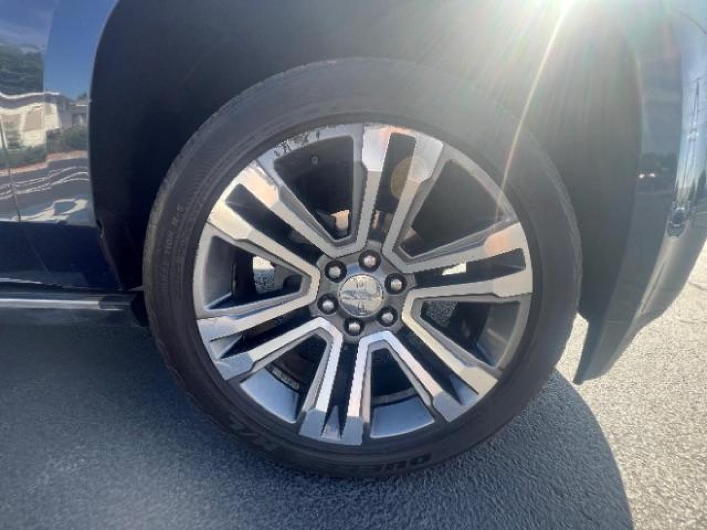 2018 Dark Sapphire Blue Metallic /Jet Black GMC Yukon XL Denali (1GKS2HKJ6JR) with an EcoTec3 6.2L V-8 gasoline direct injection engine, Automatic transmission, located at 1865 East Red Hills Pkwy, St. George, 84770, (435) 628-0023, 37.120850, -113.543640 - Full size Yukon XL 4x4 in excellent condition. Runs a drives perfect. Had all its maintenance done on time. Loaded with every option: 8 Seats, Dual DVD, Trailering Package, Adaptive cruise, Sunroof, backup camera. We specialize in helping ALL people get the best financing available. No matter you - Photo#10