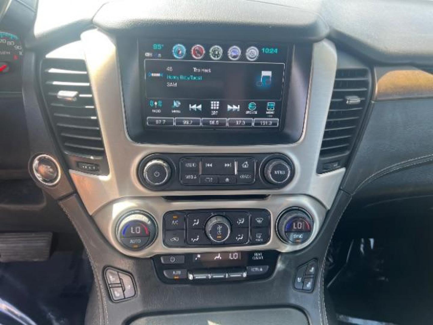 2018 Dark Sapphire Blue Metallic /Jet Black GMC Yukon XL Denali (1GKS2HKJ6JR) with an EcoTec3 6.2L V-8 gasoline direct injection engine, Automatic transmission, located at 1865 East Red Hills Pkwy, St. George, 84770, (435) 628-0023, 37.120850, -113.543640 - Full size Yukon XL 4x4 in excellent condition. Runs a drives perfect. Had all its maintenance done on time. Loaded with every option: 8 Seats, Dual DVD, Trailering Package, Adaptive cruise, Sunroof, backup camera. We specialize in helping ALL people get the best financing available. No matter you - Photo#18
