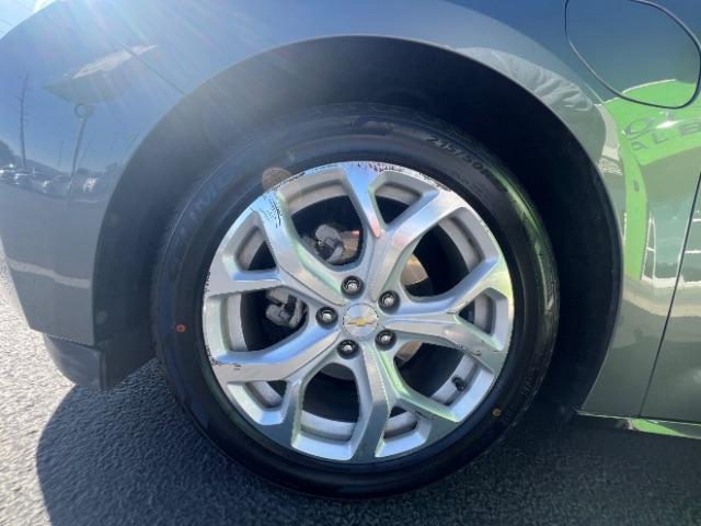 2017 Heather Gray Metallic /Jet Black/Jet Black Accents Chevrolet Volt Premier (1G1RD6S51HU) with an Voltec 1.5L I-4 gasoline direct injection engine, Continuously Variable Transmission transmission, located at 1865 East Red Hills Pkwy, St. George, 84770, (435) 628-0023, 37.120850, -113.543640 - We specialize in helping ALL people get the best financing available. No matter your credit score, good, bad or none we can get you an amazing rate. Had a bankruptcy, divorce, or repossessions? We give you the green light to get your credit back on the road. Low down and affordable payments that fit - Photo#11