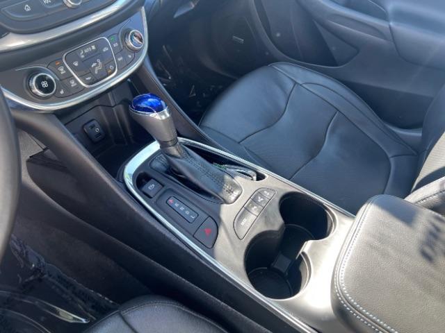 2017 Heather Gray Metallic /Jet Black/Jet Black Accents Chevrolet Volt Premier (1G1RD6S51HU) with an Voltec 1.5L I-4 gasoline direct injection engine, Continuously Variable Transmission transmission, located at 1865 East Red Hills Pkwy, St. George, 84770, (435) 628-0023, 37.120850, -113.543640 - We specialize in helping ALL people get the best financing available. No matter your credit score, good, bad or none we can get you an amazing rate. Had a bankruptcy, divorce, or repossessions? We give you the green light to get your credit back on the road. Low down and affordable payments that fit - Photo#18