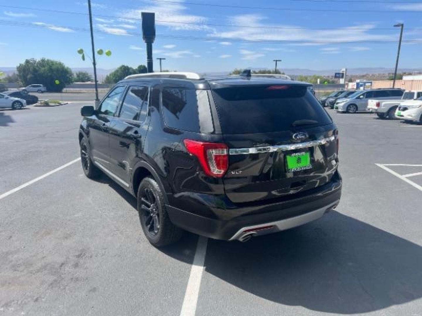 2017 Shadow Black /Dark Earth Gray Ford Explorer XLT (1FM5K7D87HG) with an EcoBoost 2.3L I-4 gasoline direct injection engine, Automatic transmission, located at 1865 East Red Hills Pkwy, St. George, 84770, (435) 628-0023, 37.120850, -113.543640 - Photo#4
