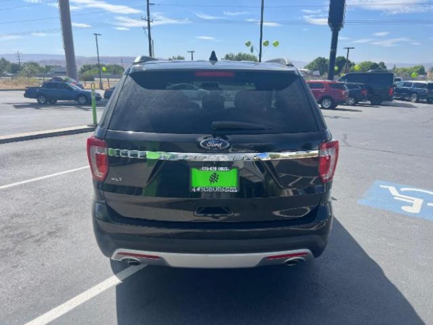 2017 Shadow Black /Dark Earth Gray Ford Explorer XLT (1FM5K7D87HG) with an EcoBoost 2.3L I-4 gasoline direct injection engine, Automatic transmission, located at 1865 East Red Hills Pkwy, St. George, 84770, (435) 628-0023, 37.120850, -113.543640 - Photo#5