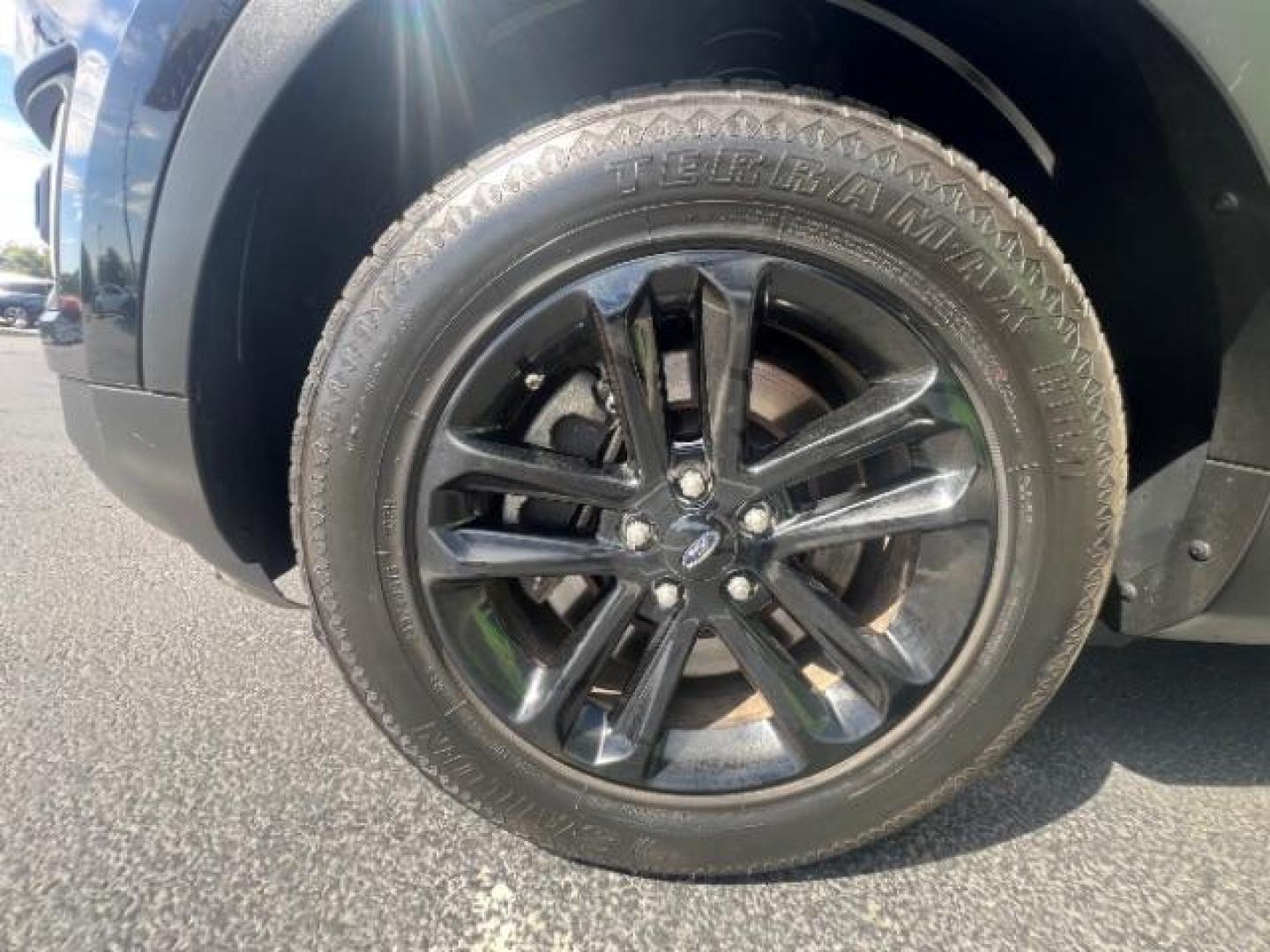 2017 Shadow Black /Dark Earth Gray Ford Explorer XLT (1FM5K7D87HG) with an EcoBoost 2.3L I-4 gasoline direct injection engine, Automatic transmission, located at 1865 East Red Hills Pkwy, St. George, 84770, (435) 628-0023, 37.120850, -113.543640 - Photo#10