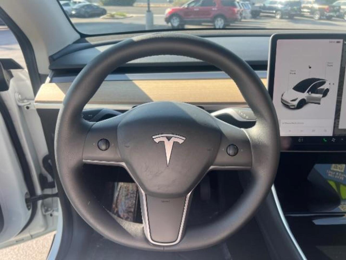 2020 Pearl White Multi-Coat /Black Tesla Model Y Long Range Dual Motor All-Wheel Drive (5YJYGDEE6LF) with an ELECTRIC engine, Continuously Variable Transmission transmission, located at 1865 East Red Hills Pkwy, St. George, 84770, (435) 628-0023, 37.120850, -113.543640 - This Tesla is an AWD Long range. Battery is 90% healthy, 289 on full charge. Near new condition! Full Tesla factory warranty up to 120k miles. Extended EV battery warranty available. Financing for ALL credit types. 4 Seasons Auto THE southern Utah Tesla Experts. Call or text for more info DL# 7 - Photo#17