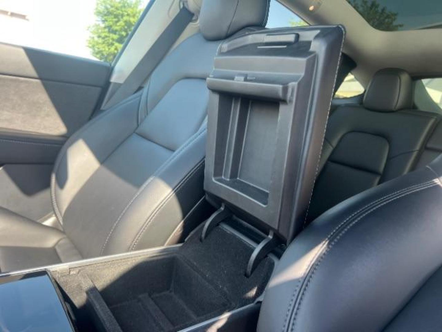 2020 Pearl White Multi-Coat /Black Tesla Model Y Long Range Dual Motor All-Wheel Drive (5YJYGDEE6LF) with an ELECTRIC engine, Continuously Variable Transmission transmission, located at 1865 East Red Hills Pkwy, St. George, 84770, (435) 628-0023, 37.120850, -113.543640 - This Tesla is an AWD Long range. Battery is 90% healthy, 289 on full charge. Near new condition! Full Tesla factory warranty up to 120k miles. Extended EV battery warranty available. Financing for ALL credit types. 4 Seasons Auto THE southern Utah Tesla Experts. Call or text for more info DL# 7 - Photo#19