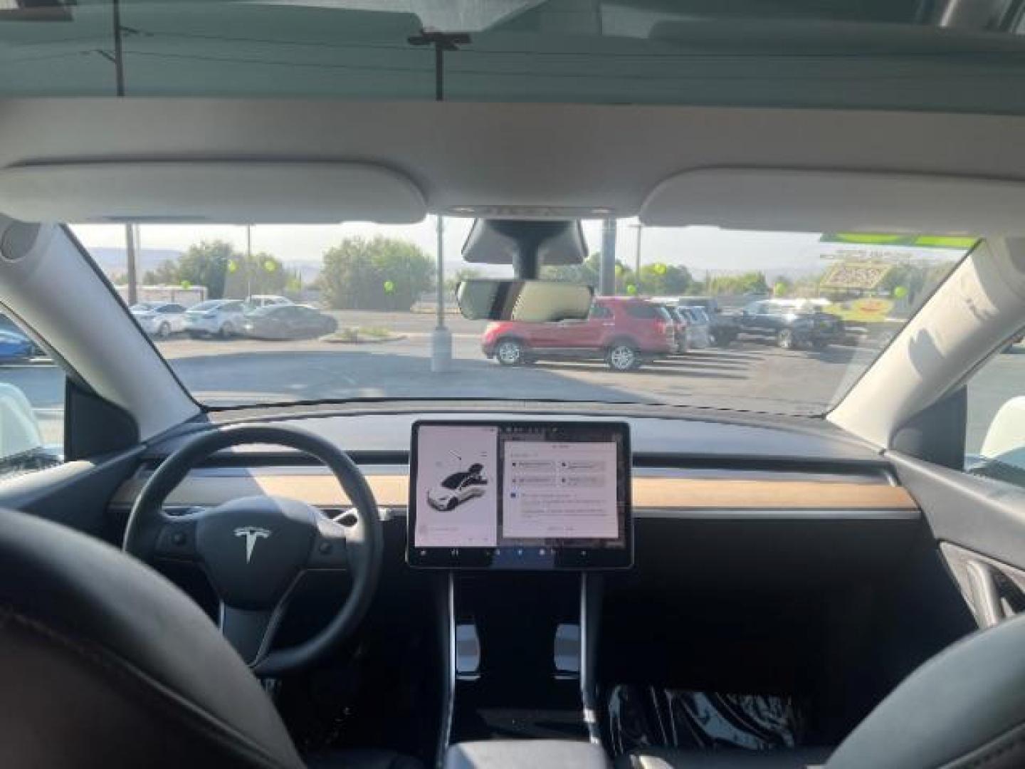 2020 Pearl White Multi-Coat /Black Tesla Model Y Long Range Dual Motor All-Wheel Drive (5YJYGDEE6LF) with an ELECTRIC engine, Continuously Variable Transmission transmission, located at 1865 East Red Hills Pkwy, St. George, 84770, (435) 628-0023, 37.120850, -113.543640 - This Tesla is an AWD Long range. Battery is 90% healthy, 289 on full charge. Near new condition! Full Tesla factory warranty up to 120k miles. Extended EV battery warranty available. Financing for ALL credit types. 4 Seasons Auto THE southern Utah Tesla Experts. Call or text for more info DL# 7 - Photo#23