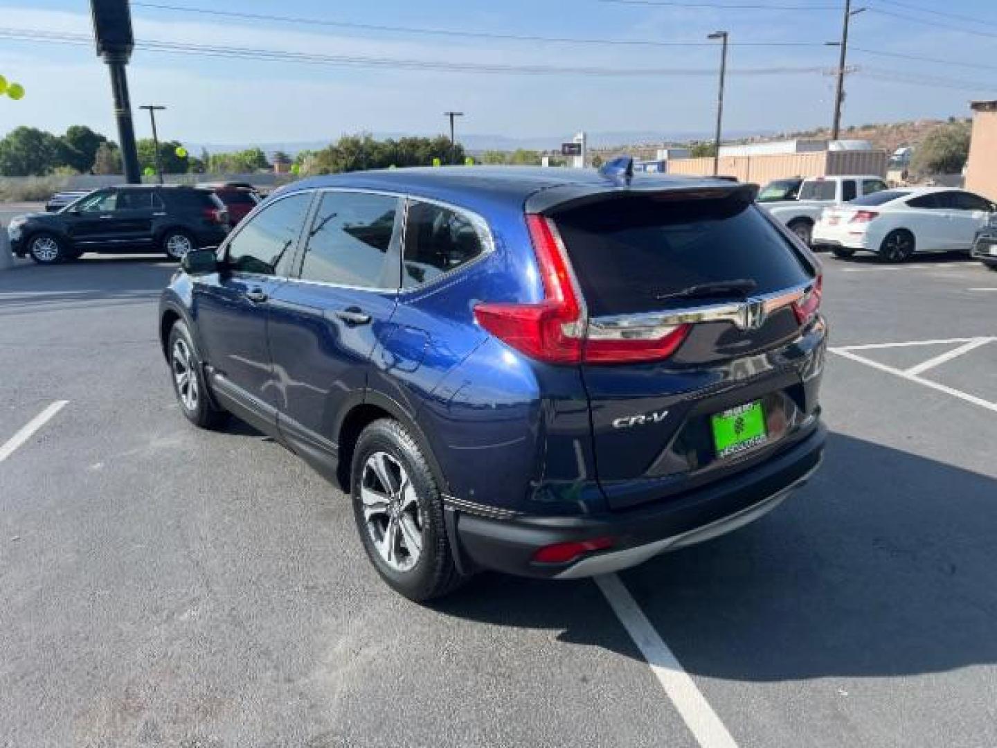 2018 Obsidian Blue Pearl /Gray Honda CR-V LX (2HKRW5H34JH) with an 2.4L I-4 gasoline direct injection engine, AUTOMATIC transmission, located at 1865 East Red Hills Pkwy, St. George, 84770, (435) 628-0023, 37.120850, -113.543640 - We specialize in helping ALL people get the best financing available. No matter your credit score, good, bad or none we can get you an amazing rate. Had a bankruptcy, divorce, or repossessions? We give you the green light to get your credit back on the road. Low down and affordable payments that fit - Photo#4