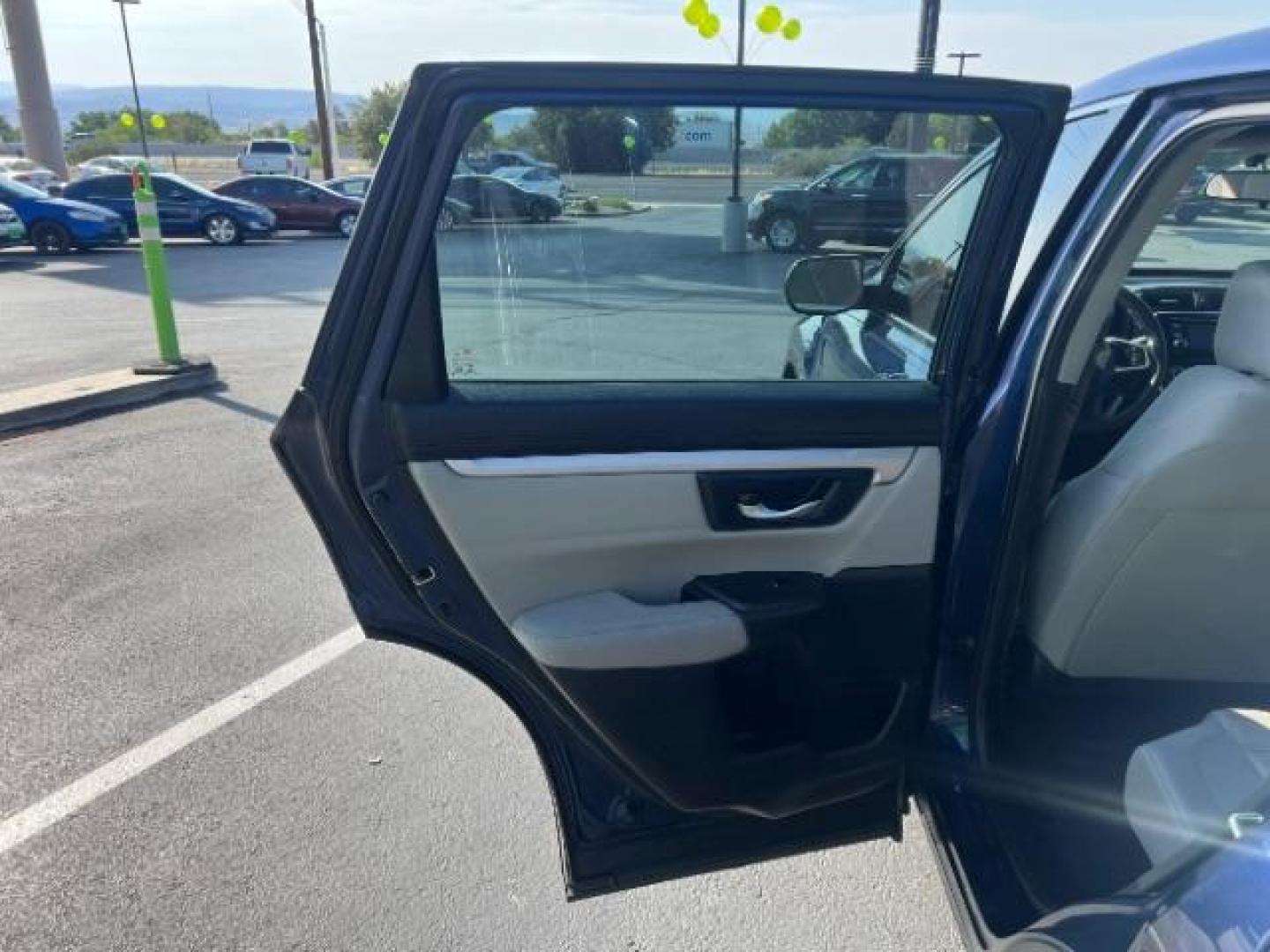 2018 Obsidian Blue Pearl /Gray Honda CR-V LX (2HKRW5H34JH) with an 2.4L I-4 gasoline direct injection engine, AUTOMATIC transmission, located at 1865 East Red Hills Pkwy, St. George, 84770, (435) 628-0023, 37.120850, -113.543640 - We specialize in helping ALL people get the best financing available. No matter your credit score, good, bad or none we can get you an amazing rate. Had a bankruptcy, divorce, or repossessions? We give you the green light to get your credit back on the road. Low down and affordable payments that fit - Photo#20
