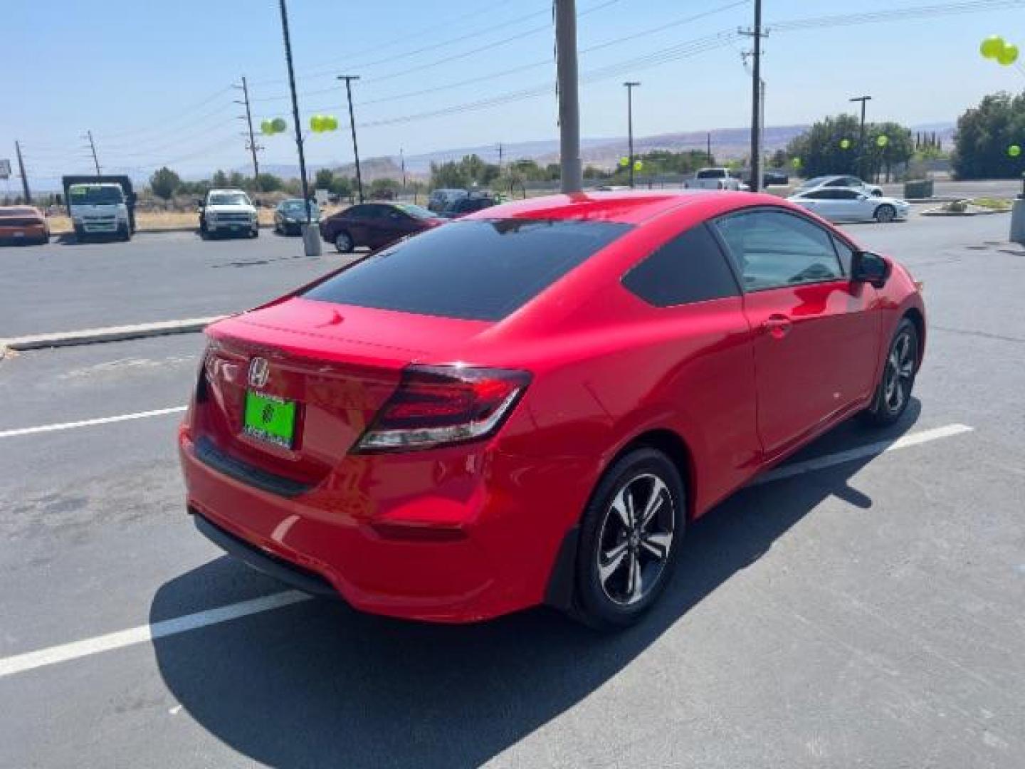 2015 Rallye Red /Gray Honda Civic EX (2HGFG3B82FH) with an 1.8L I-4 i-VTEC variable valve control engine, Automatic transmission, located at 1865 East Red Hills Pkwy, St. George, 84770, (435) 628-0023, 37.120850, -113.543640 - We specialize in helping ALL people get the best financing available. No matter your credit score, good, bad or none we can get you an amazing rate. Had a bankruptcy, divorce, or repossessions? We give you the green light to get your credit back on the road. Low down and affordable payments that fit - Photo#6
