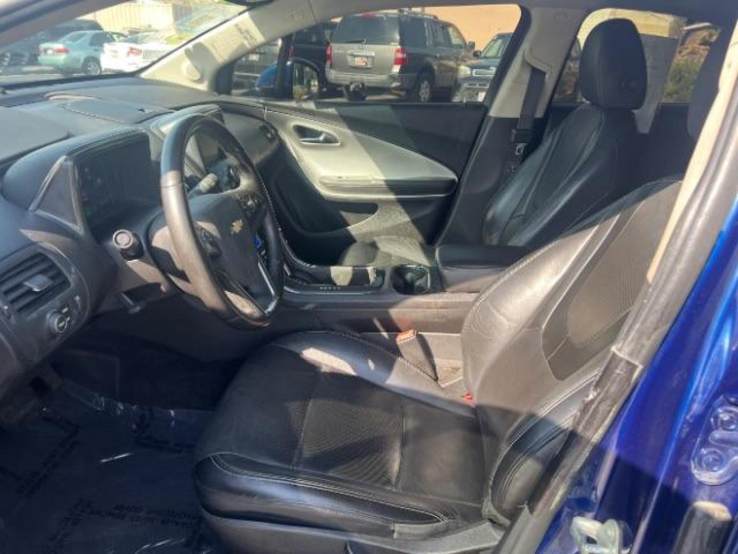 2012 Blue /Black Chevrolet Volt Premium w/ Navigation (1G1RD6E46CU) with an ELECTRIC engine, Automatic transmission, located at 1865 East Red Hills Pkwy, St. George, 84770, (435) 628-0023, 37.120850, -113.543640 - Photo#14